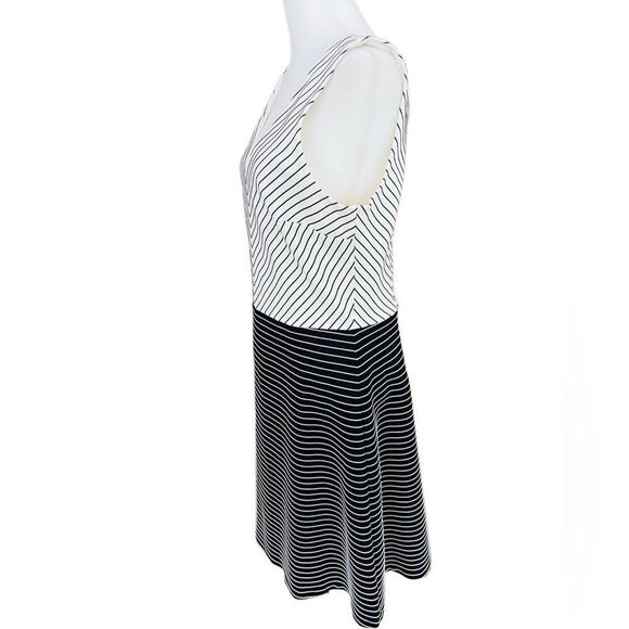 LOFT | Black & Off-White Mixed Stripe Sleeveless Fit &  Flare Dress * size 10 - Picture 4 of 7